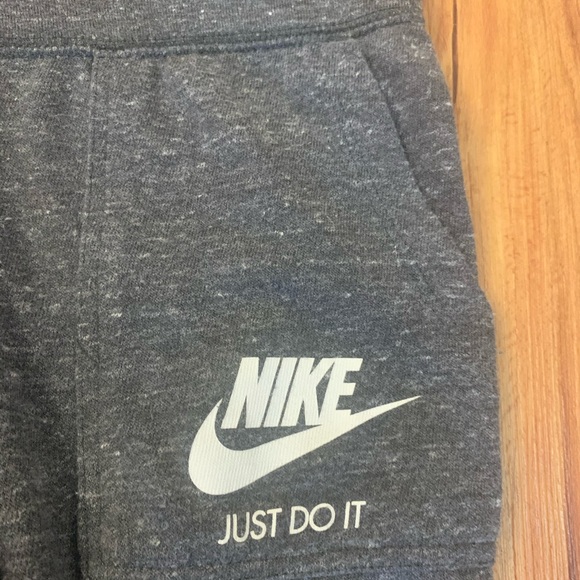 Nike Pantalon Gym Jogger Grey Sweatpants - Picture 5 of 9